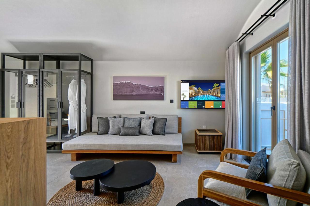 Radisson Blu Zaffron Resort, Santorini (Adults Only) Камари Экстерьер фото
